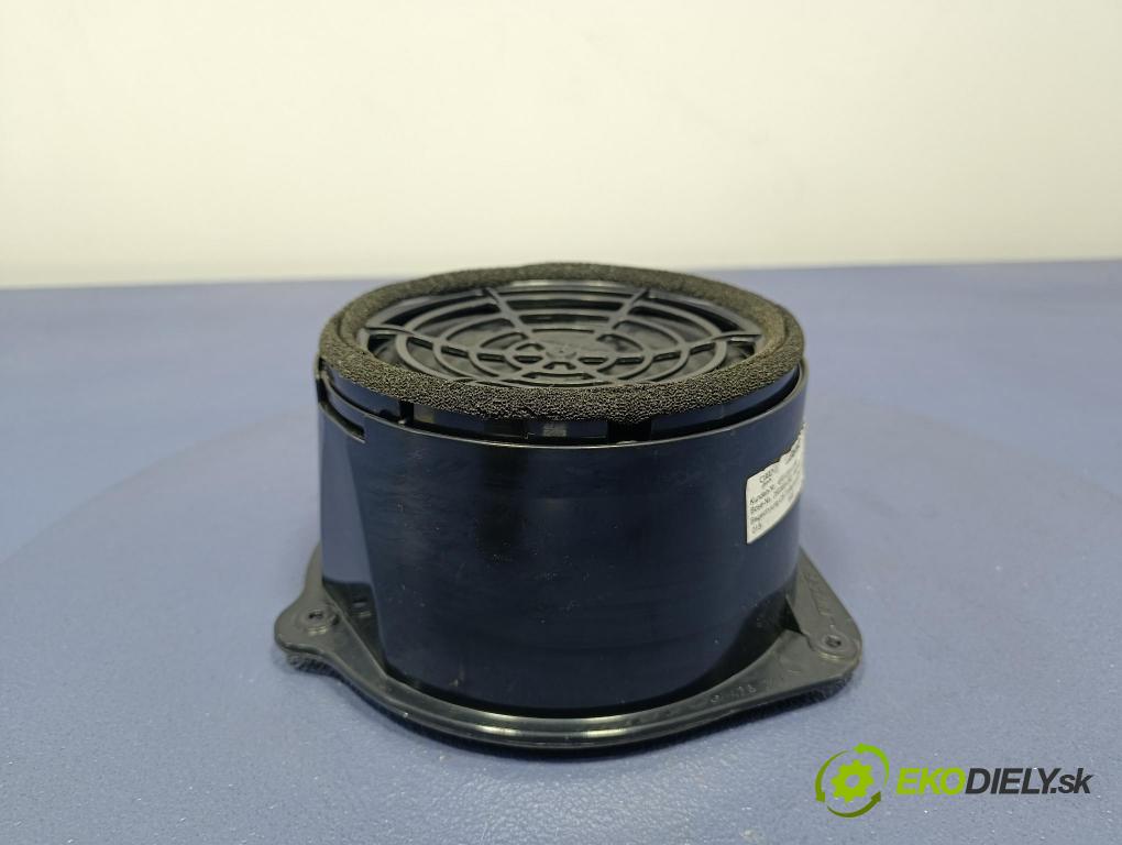 Audi A6 2008 Mluvčí: / Subwoofer: 4F0035415B