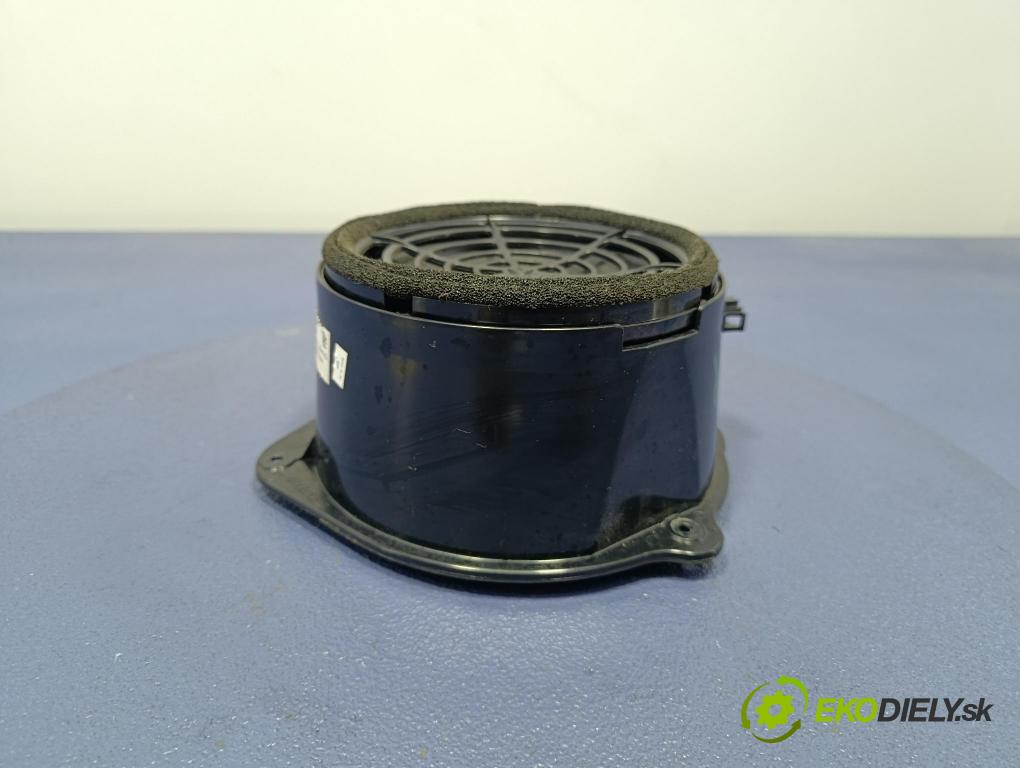 Audi A6 2008 Mluvčí: / Subwoofer: 4F0035415B