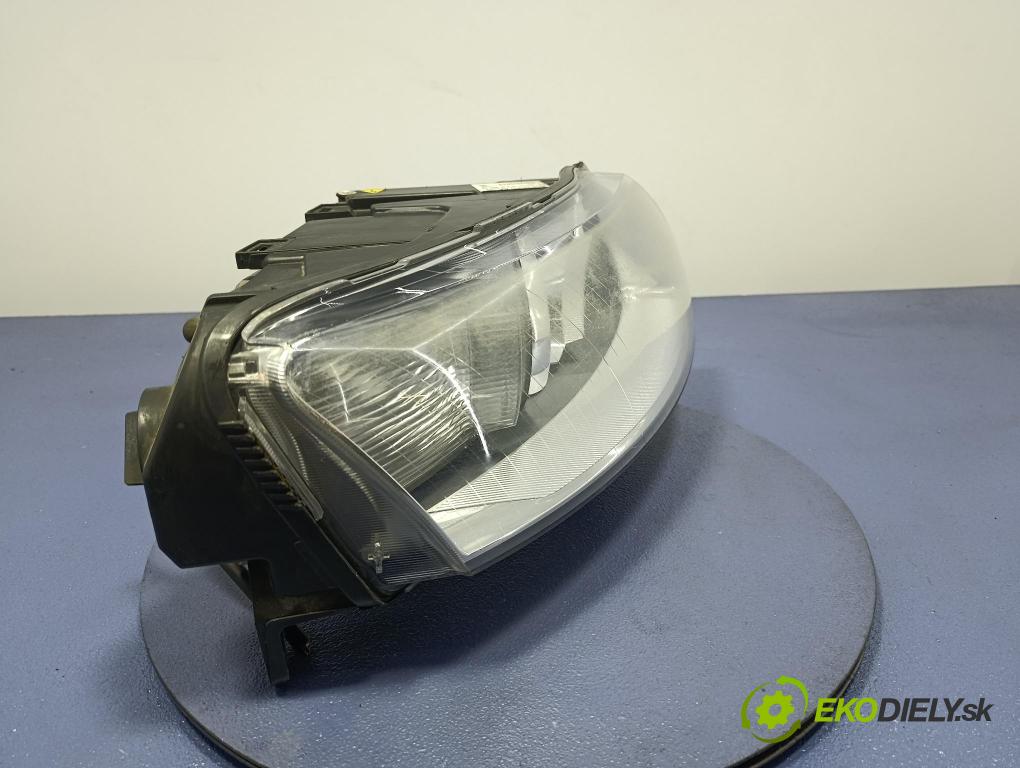 Audi A6 2008 světlo v pravo: 4F0941004AK