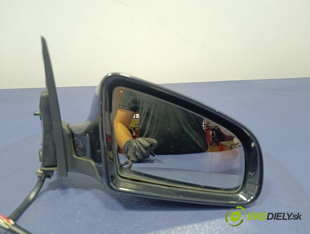 Audi A6 2008 zpětné zrcátko prave
