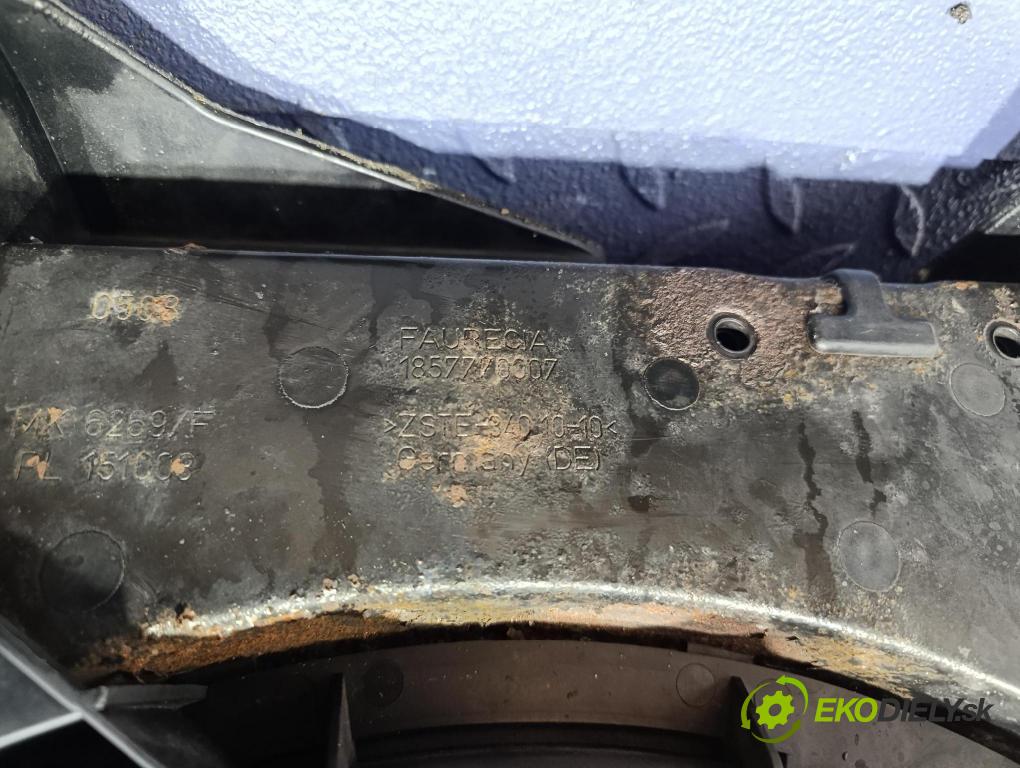 Audi A6 2008 výstuha Predné: / pas predný