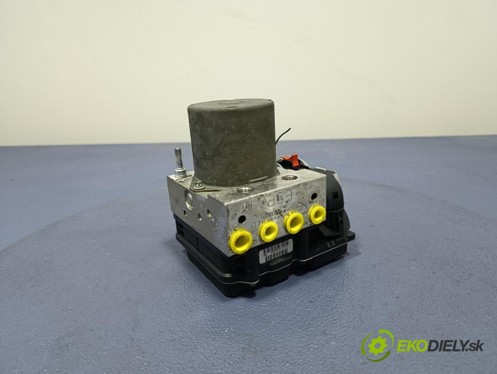 Audi A6 2008 čerpadlo ABS x 4F0614517T