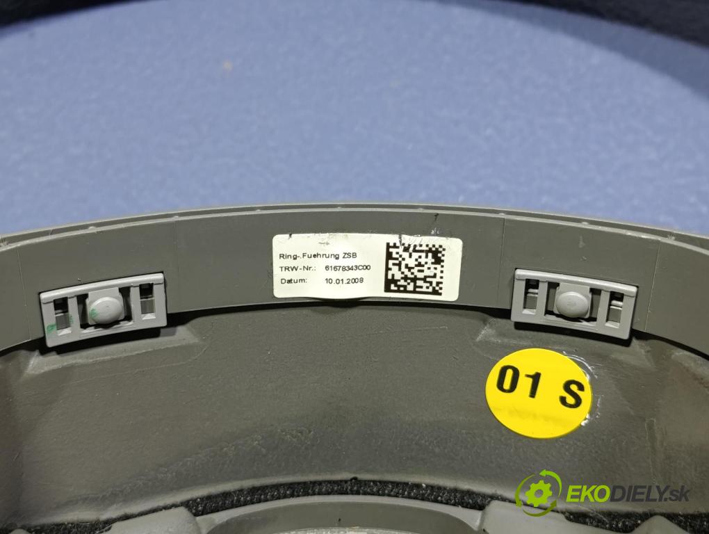 Audi A6 2008 volant 4F0124