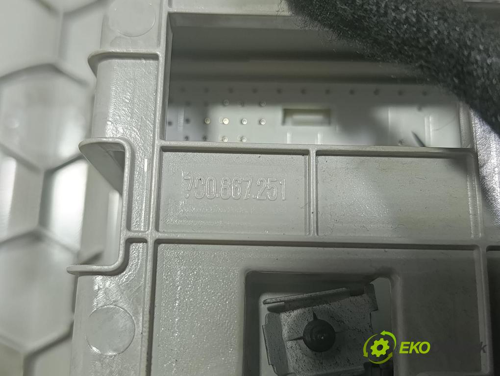Vw Crafter 2023 Lampy Uvnitř 7C0867251