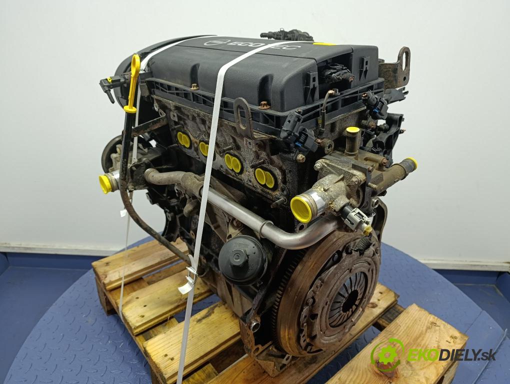 Opel Astra 2011 motor Benzín A16XER