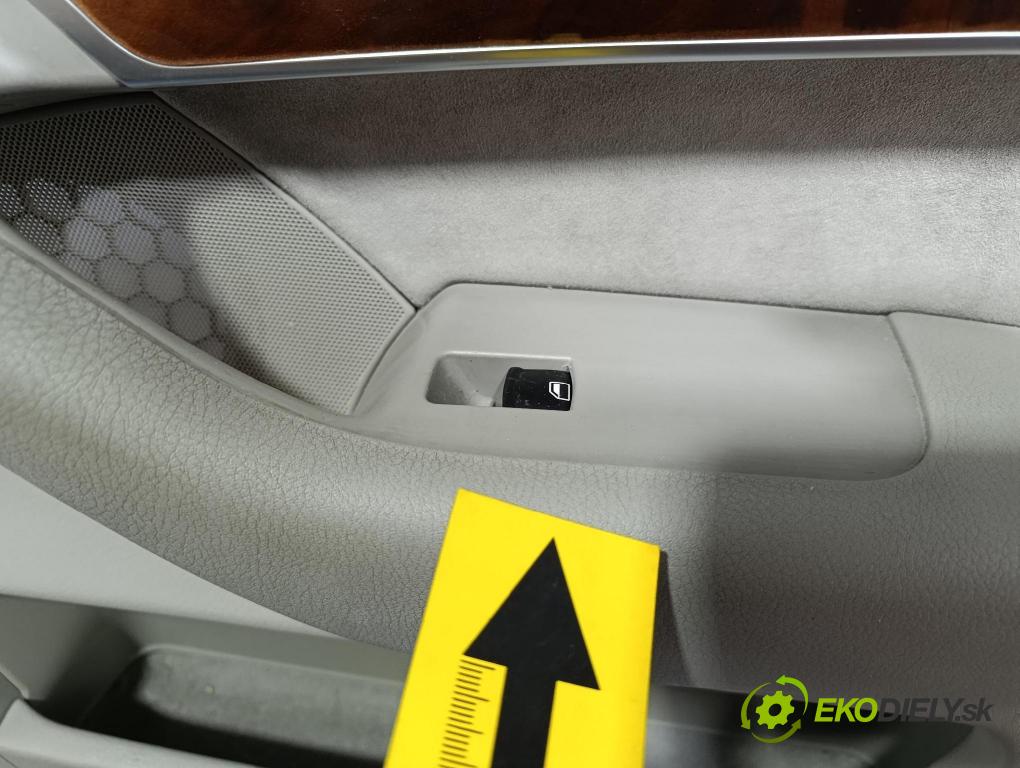 Audi A6 2008 Tapacír: dveře před Práva: 4F1867106