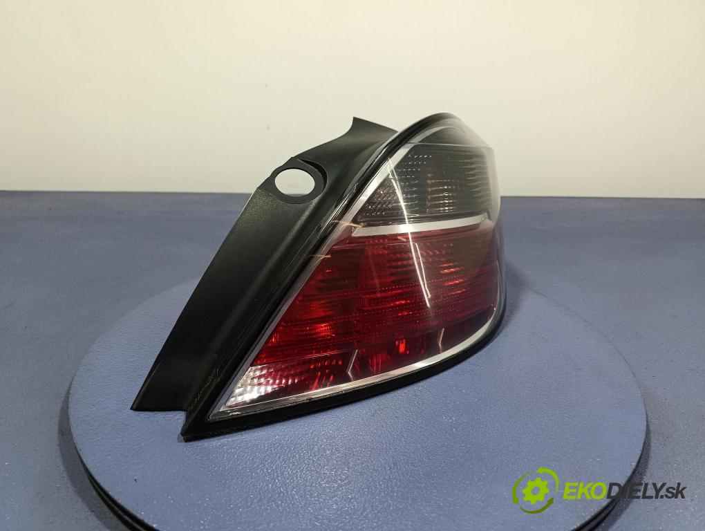 Opel Astra 2011 světlo Zad: Práva: Mimo: 13222325
