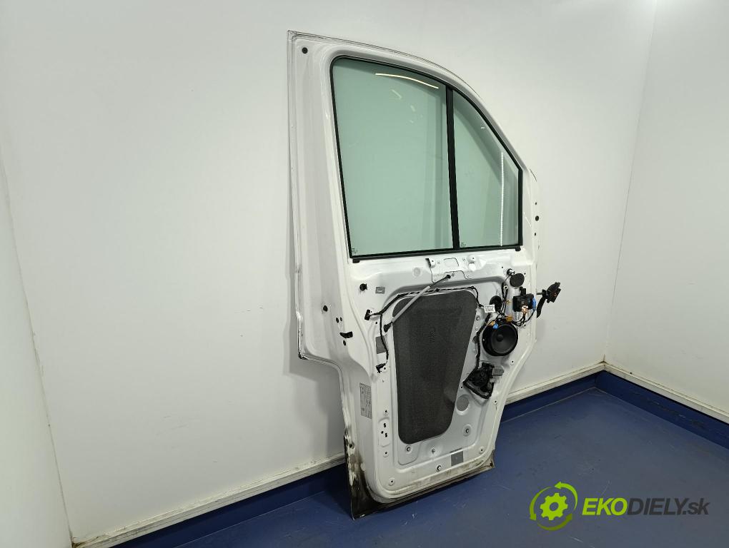 Vw Crafter 2023 dveře před Vlevo, odjet: