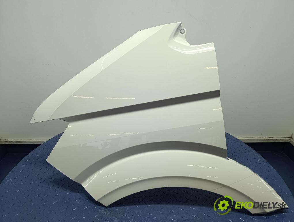 Vw Crafter 2023 blatnik před Levý: