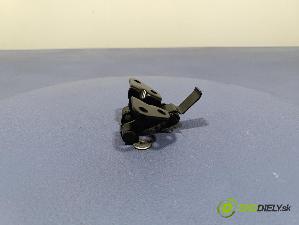 Vw Crafter 2023 Závěs: dveře 7C0827791