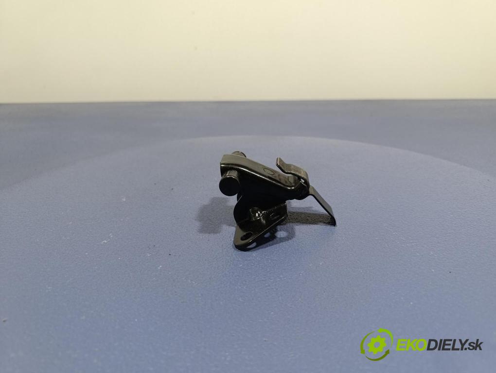 Vw Crafter 2023 Závěs: dveře 7C0827791