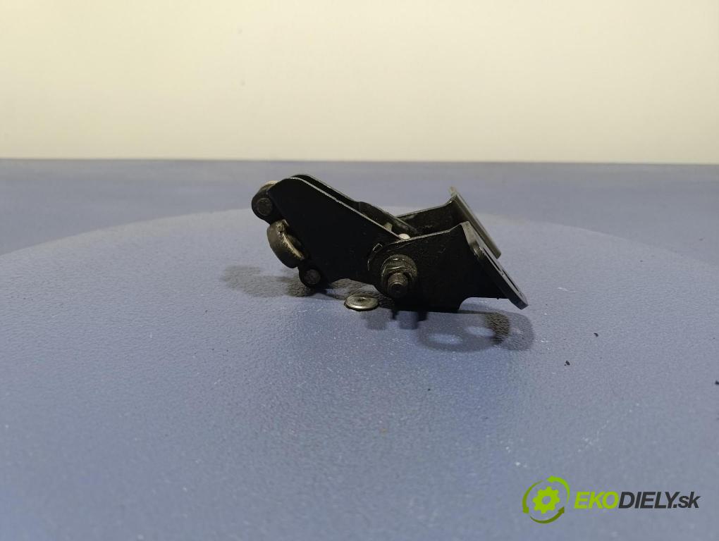 Vw Crafter 2023 Závěs: dveře 7C0843304