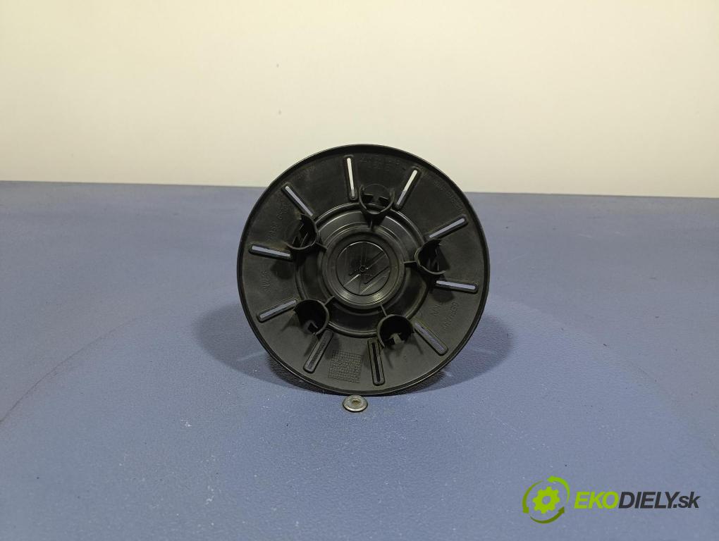 Vw Crafter 2023 puklica kola: 7T0601151