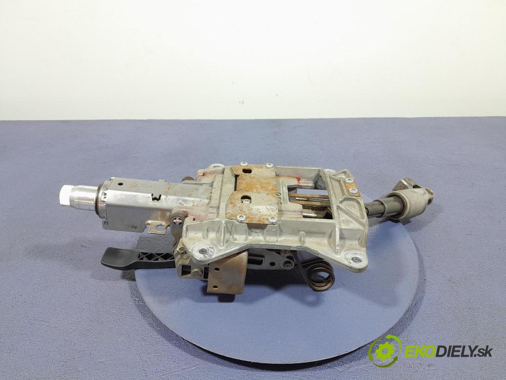 Audi A4 2002 Stĺpik volant x 8E0419502C