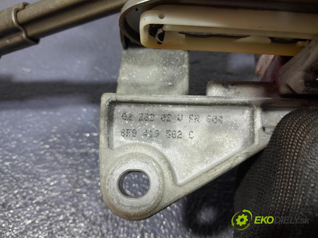 Audi A4 2002 Stĺpik volant x 8E0419502C