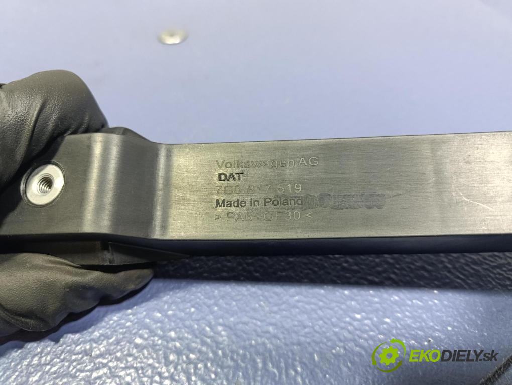 Vw Crafter 2023 kryt Plast: Interiéry: 7C0817519