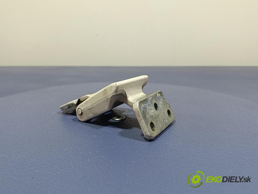 Vw Crafter 2023 Závěs: dveře 7C0827151