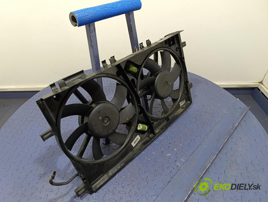 Opel Insignia 2009 ventilátor Chladič: 13223018