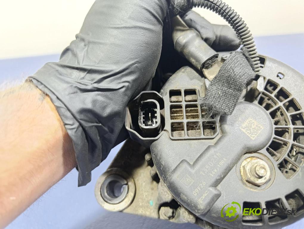 Opel Insignia 2009 Alternator 13502583