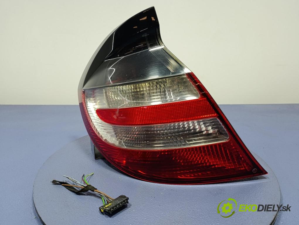 Mercedes C-klasa 2001 světlo Zad: levá Mimo: A2038202564