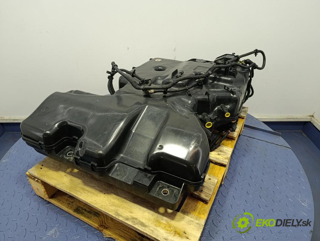 Vw Crafter 2023 Nádrž: AdBlue 2N0131877T
