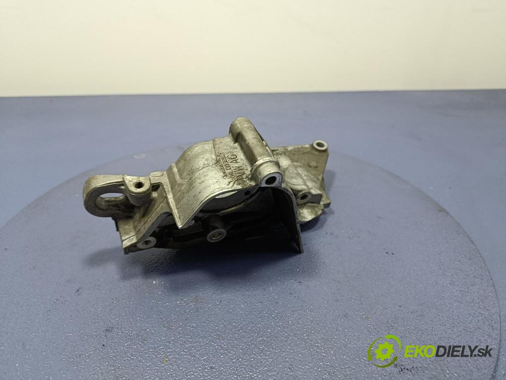Vw Crafter 2023 Polštář/ Tlapka: Motor: 04L130389D
