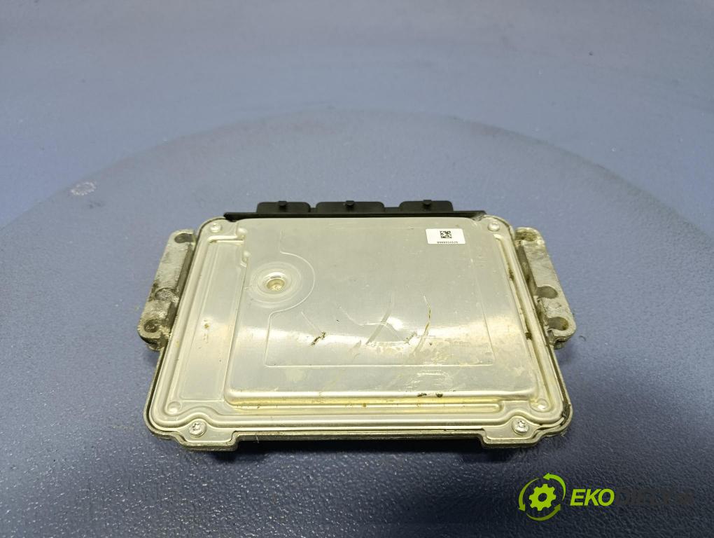 Ford C-max 2008 riadiaca jednotka Motor: 8M51-12A650-MA