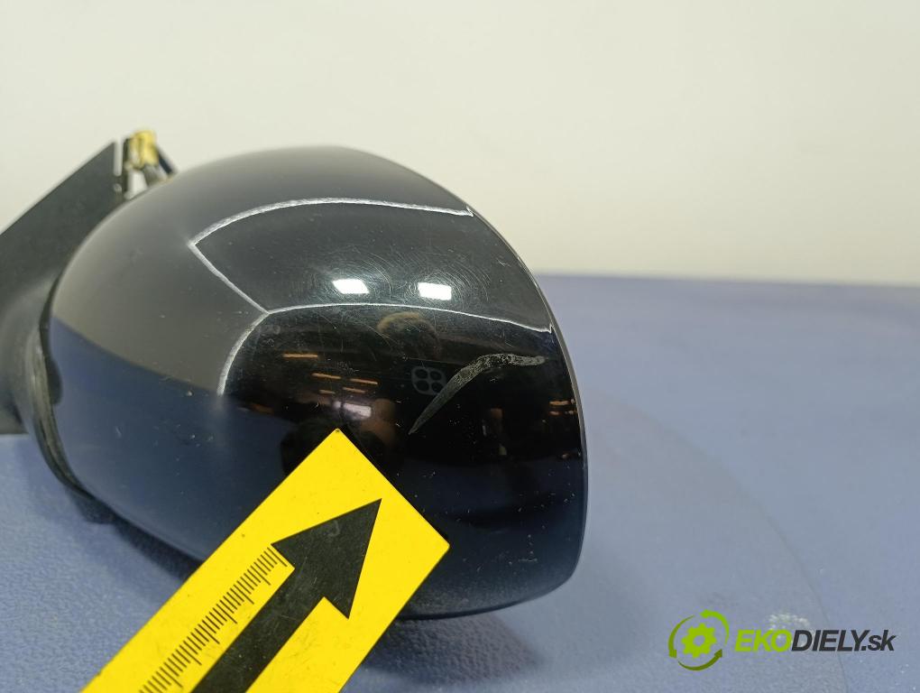 Vw New beetle 2000 zrkadlo Vľavo: