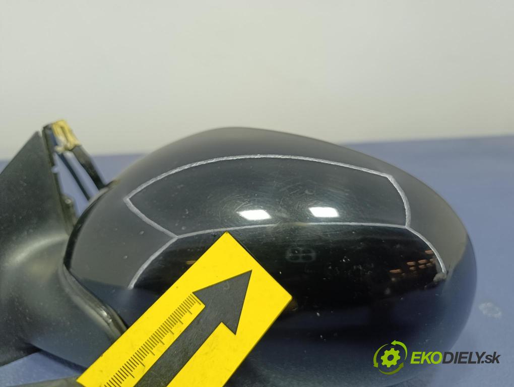 Vw New beetle 2000 zrkadlo Vľavo: