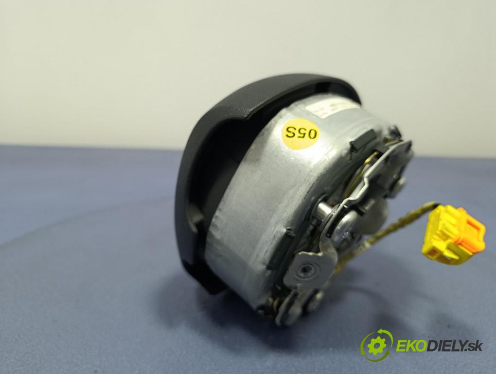 Audi A3 2004 Airbag: Řidiči: x 8P0880201AS