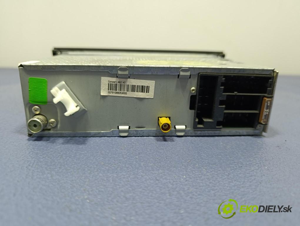Audi A3 2004 Radio I Navigace: 8P0035186C