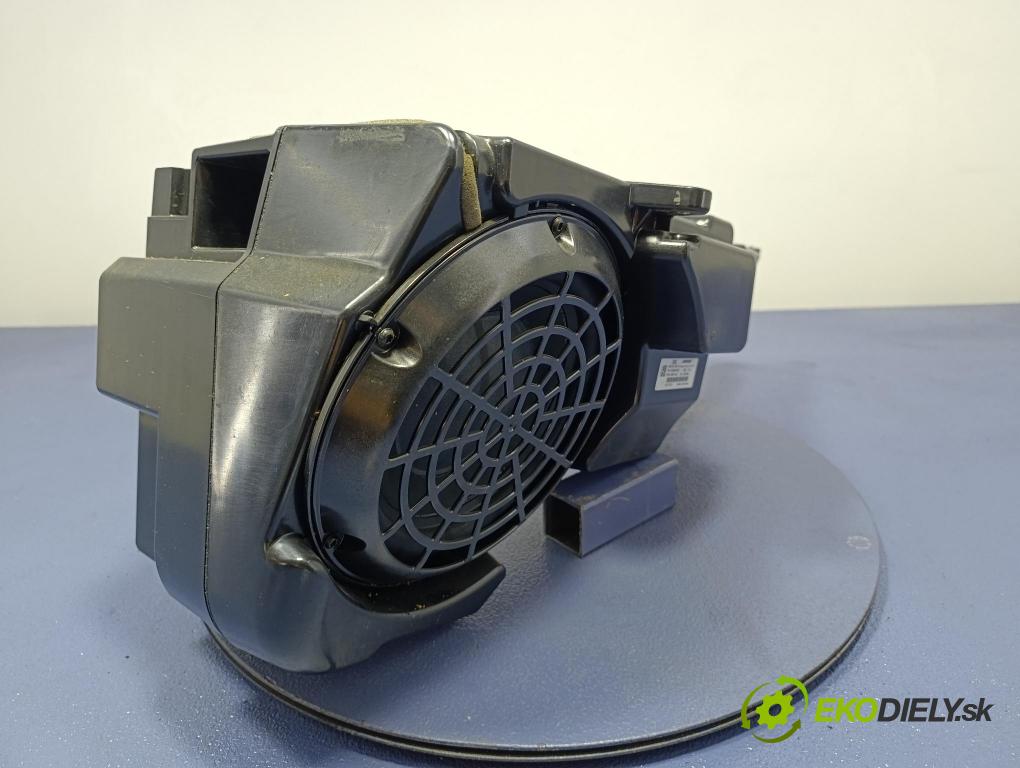 Audi A7 2012 Mluvčí: / Subwoofer: 4G9035382A