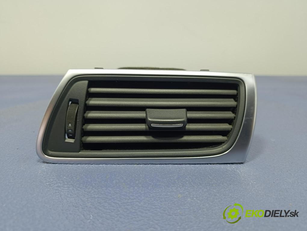 Audi A7 2012 Mřížky Proud vzduchu Vzduch: 4G8820902