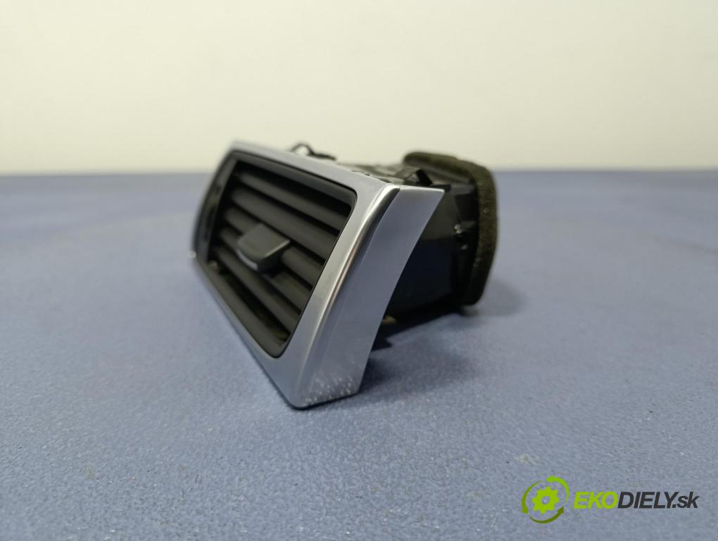 Audi A7 2012 Mřížky Proud vzduchu Vzduch: 4G8820902