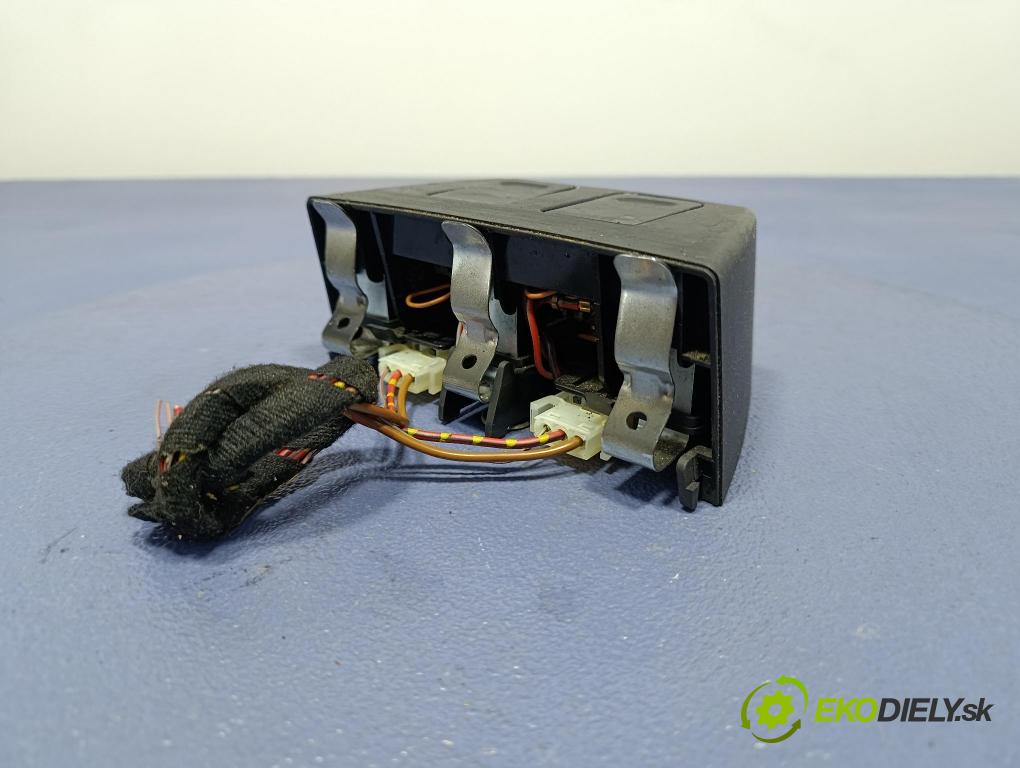 Bmw Seria 3 2003 instalace Elektrický: 8269443