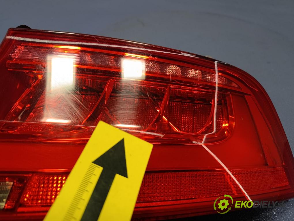 Audi A7 2012 svetlo / reflektor zad Prava: Vonkajsia: 4G8945096A