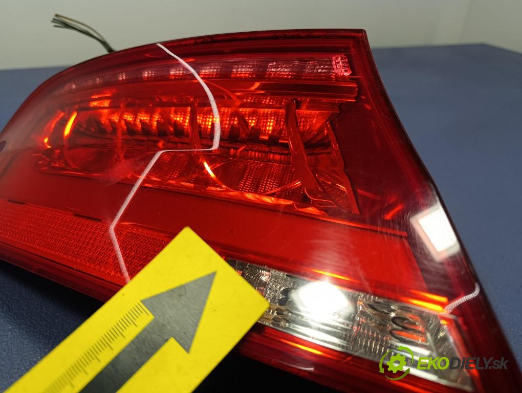 Audi A7 2012 svetlo / reflektor zad ľavá Vonkajsia: 4G8945095A