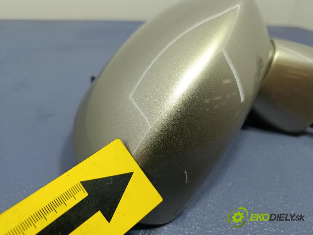 Honda City 2006 zrkadlo pravé