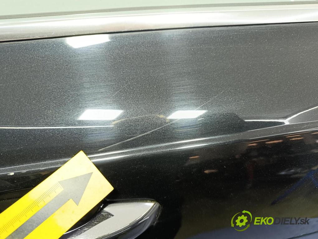 Audi A7 2012 dveře před prave
