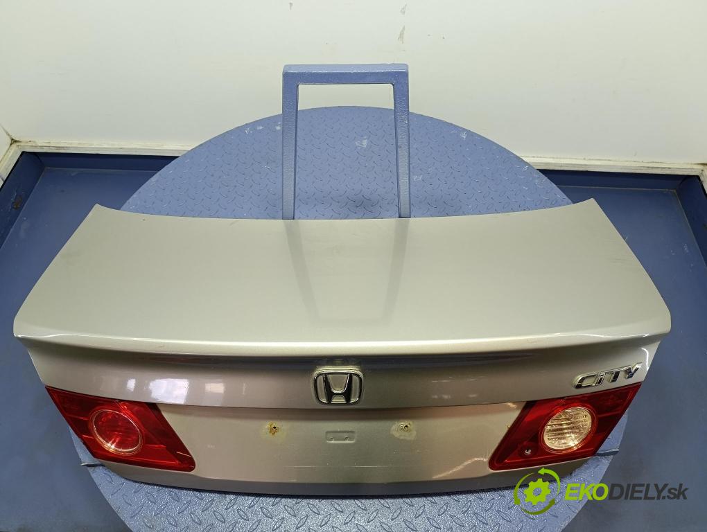 Honda City 2006 zadna dveře kufra: kufra: