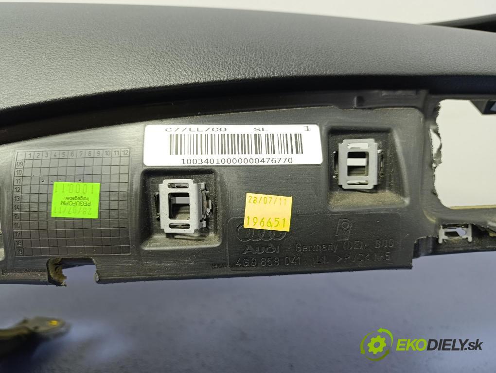 Audi A7 2012 kokpit,přistrojova deska 4G8858041
