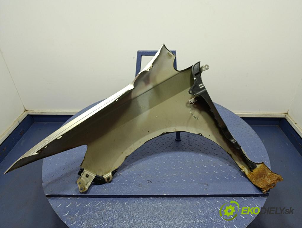 Honda City 2006 blatnik před v pravo:
