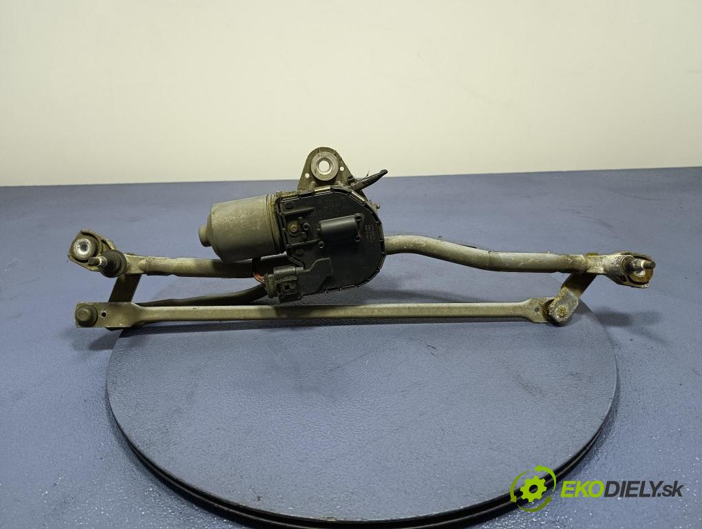 Audi A6 2005 mechanizmus motor: Stierače: Predné 4F1955023B
