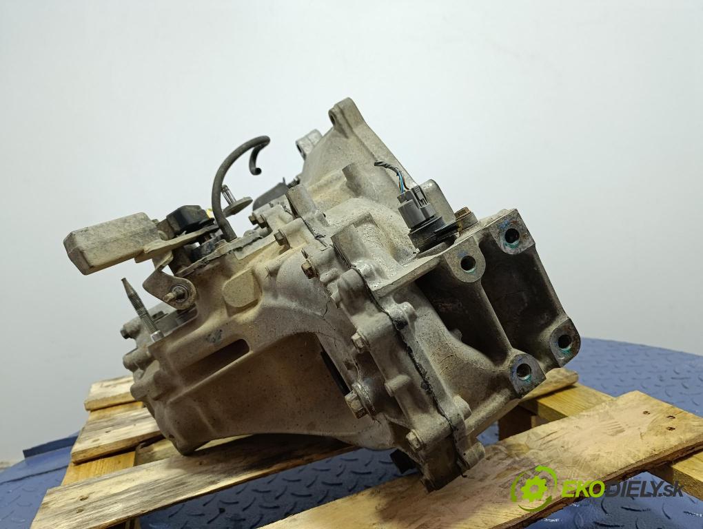 Honda City 2006 převodovka Ozubené kola: Manualna EMF6