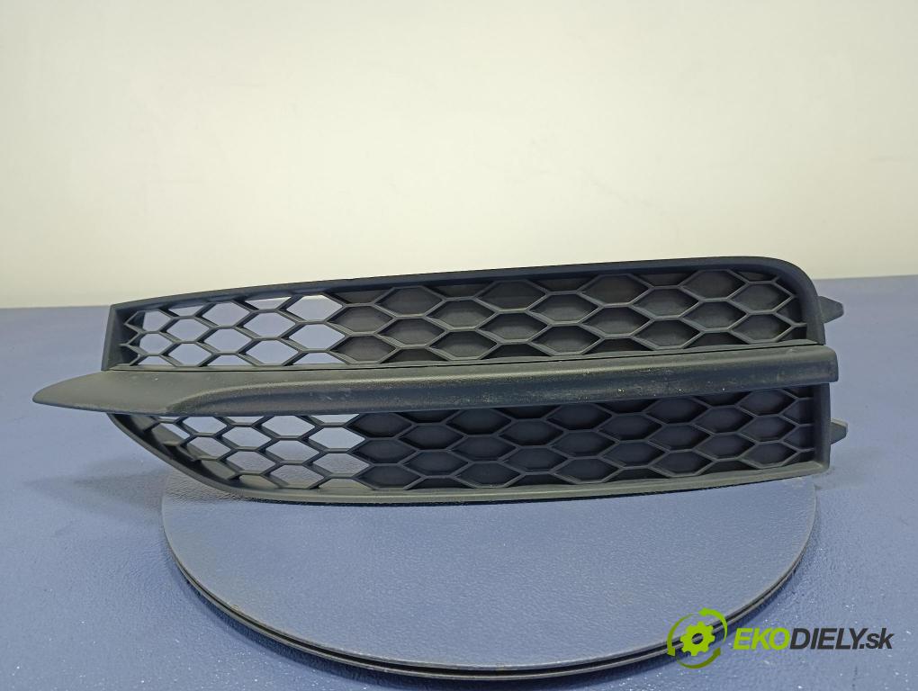 Audi A7 2012 nárazník Predné 4G8807681B