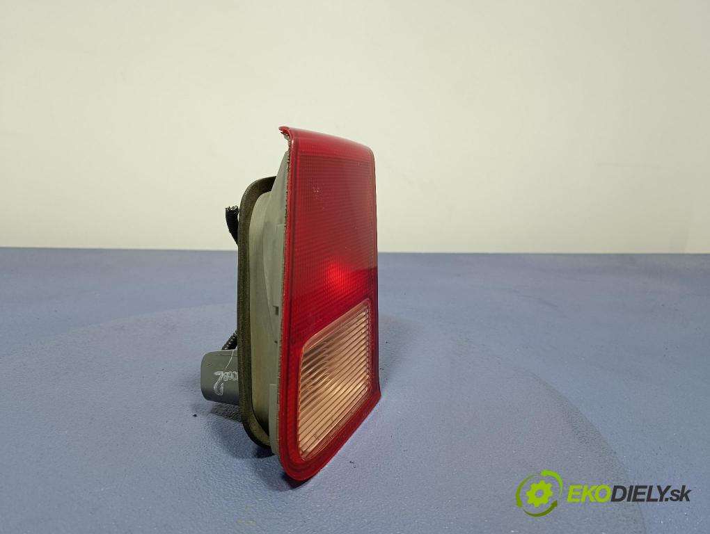 Honda Civic 2003 svetlo / reflektor zad Prava: Vnútri: P0856R