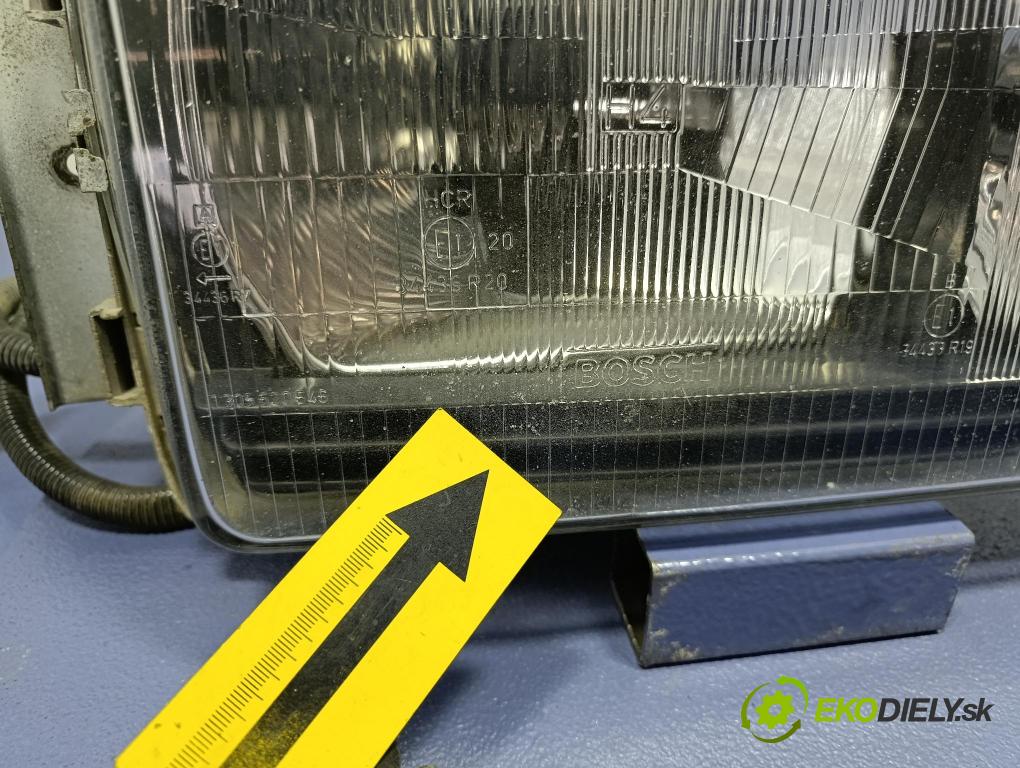 Mercedes O303 1988 Reflektor: v pravo: 1305235080R