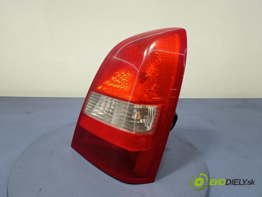 Nissan Primera 2002 světlo Zad: Práva: Mimo: