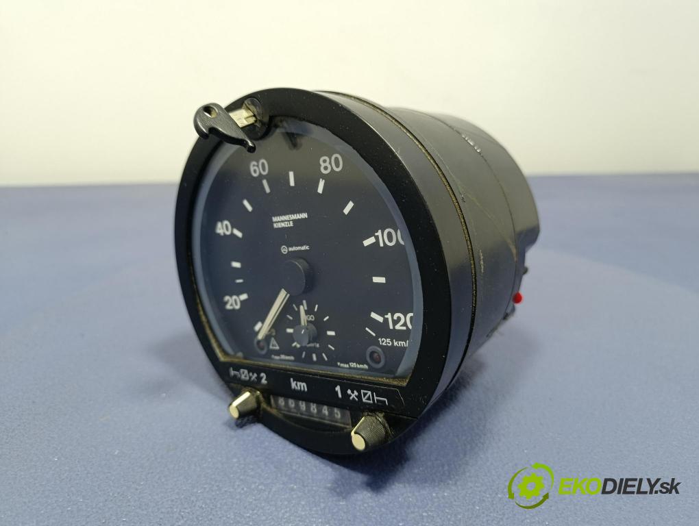 Autosan H9-21 1987 Přístrojová deska