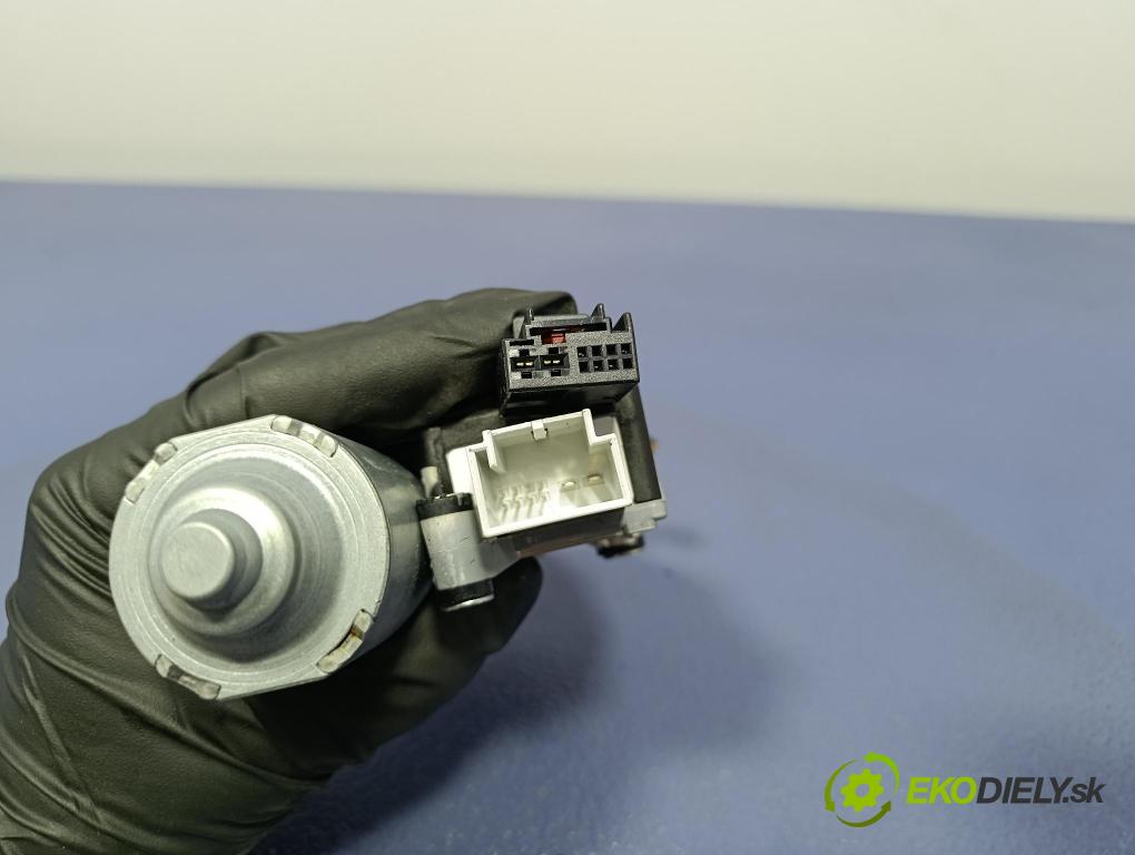 Audi A7 2012 Střešní okno: 7P5959591